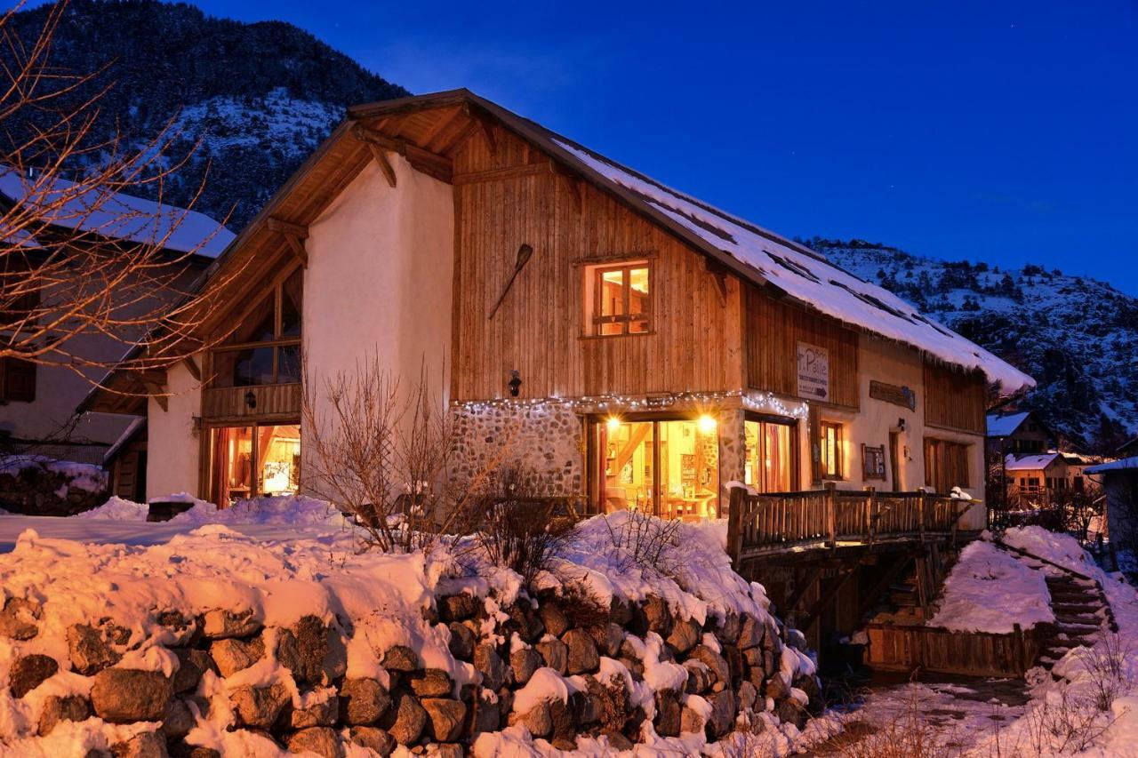 Chambres D'Hote Le Brin De Paille Saint-Martin-de-Queyrières 외부 사진